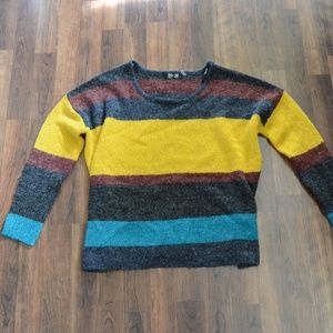 SIZE M MINT JULEP BOUTIQUE PREOWNED SWEATER